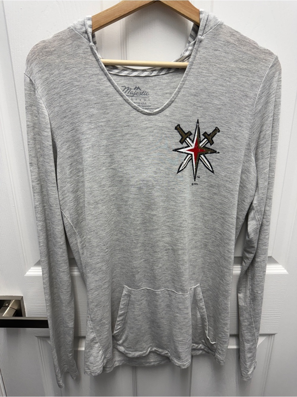 Majestic Threads NHL Vegas Golden Knights Pullover Hooded Long Sleeve Medium